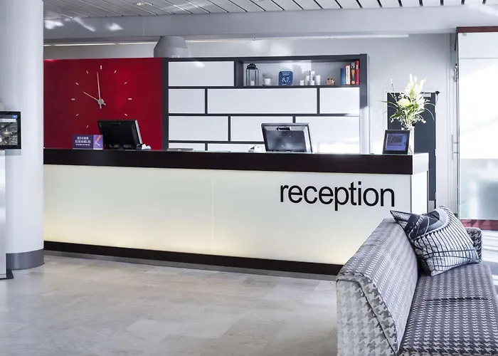 스칸딕 레지나 4*