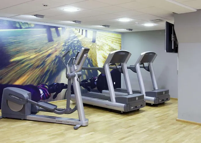 스칸딕 레지나 호텔 4*